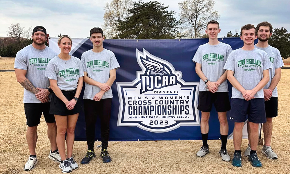 Cross Country Runners End 2023 Season On High Note At National Meet